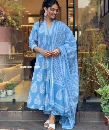 Nyra cut cotton suit set